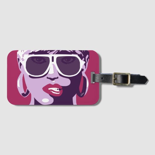 vrouw met roze lippenstift bagagelabel (Voorkant (horizontaal))