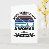 Vrouw met sleepvrachtwagen Funny Towing Gift Moms Kaart (Gele Bloem)