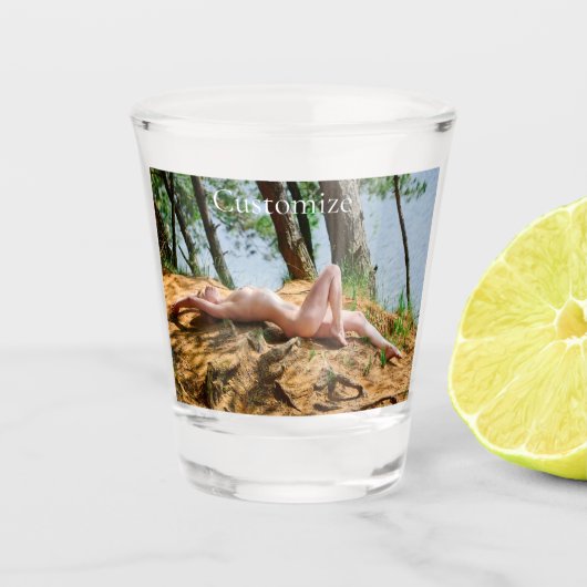Vrouw Model Zonnebaden Thunder_Cove Shot Glas (Voorkant)