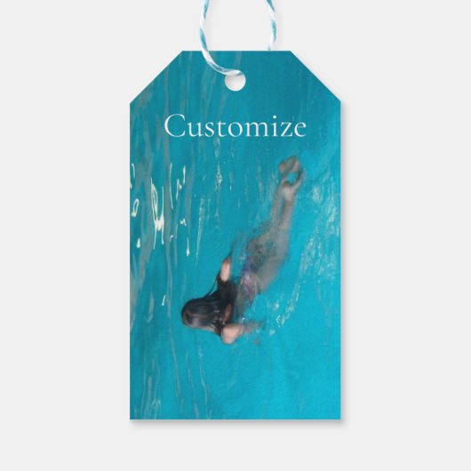 Vrouw model zwemmen Thunder_Cove Cadeaulabel (Achterkant)