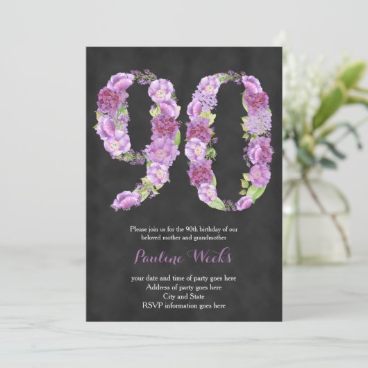vrouw nodigt 90e verjaardag uit, lila uitnodiginge kaart (Staand voorkant)