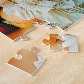 Vrouw omringd door fruit en bloesems legpuzzel (Zijkant)