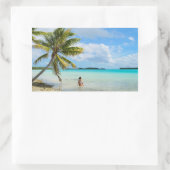 Vrouw onder een palmboom rechthoek sticker (Tas)