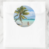 Vrouw onder een palmboom rond sticker (Tas)