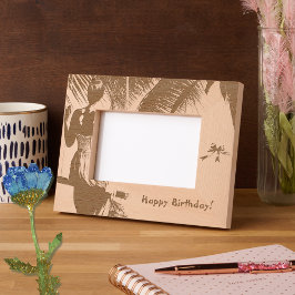 Vrouw op een schommel gegraveerde lijstjes