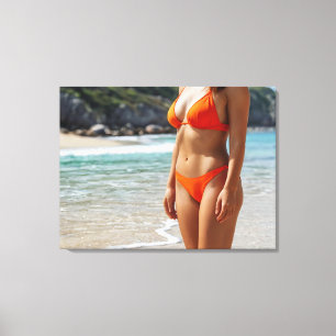 Vrouw op het strand canvas afdruk