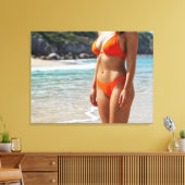 Vrouw op het strand canvas afdruk (Insitu (Woonkamer))