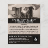 Vrouw Pet Model, modellenbureau, modelagent Flyer (Voorkant)
