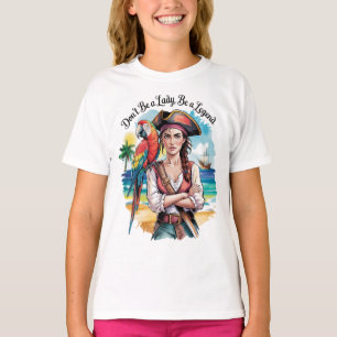 Vrouw Pirate Buccaneer Beauty op het dek T-shirt