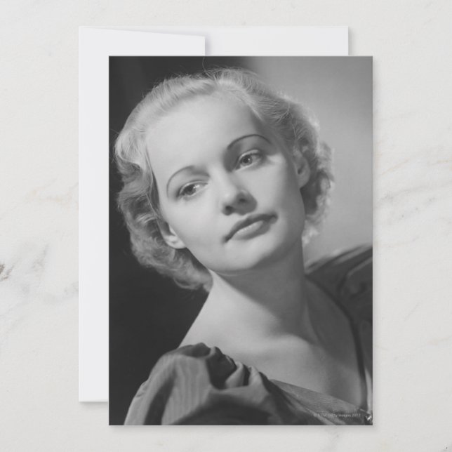 Vrouw Posing 2 (Voorkant)