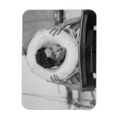 Vrouw Posing 3 Magneet (Verticaal)