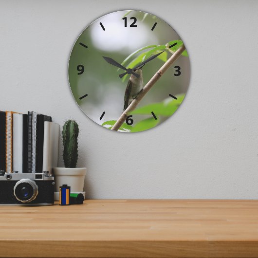 Vrouw Ruby Throated Hummingbird (The Watcher) Grote Klok