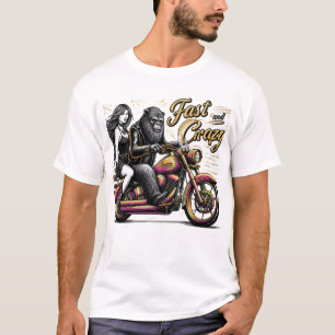 Vrouw Sasquatch Yeti bigfoot op Motorcycle T-shirt