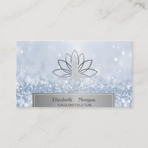 Vrouw Silhouet Lotus Yoga-instructeur Blauwe Bokeh Visitekaartje