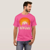 Vrouw springt op gebouw Parkour T-shirt (Voorkant volledig)