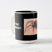 VROUW SUPREMACY! TWEEKLEURIGE KOFFIEMOK (Voorkant links)