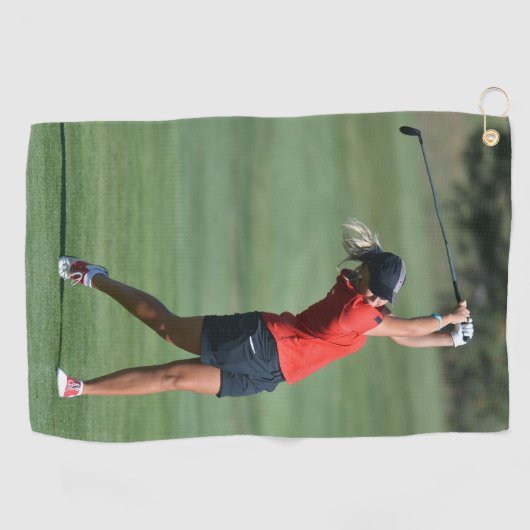 Vrouw swinging een Golfveld Golf Handdoeken (Horizontaal)
