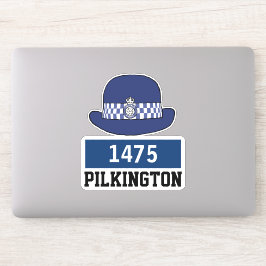 Vrouw UK politieagent pet met naam en nummer Sticker