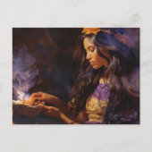 Vrouw verbrandt salie en mediteert briefkaart (Voorkant)