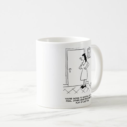 Vrouw zegt: "Je gaat naar school en dat is definit Koffiemok (Voorkant rechts)