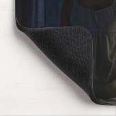 Vrouw zittend op haar bed muismat (Hoek)