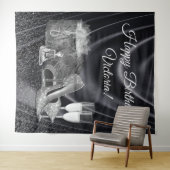 Vrouw zwart zilveren schoen verjaardagsfeest achte wandkleed (In Situ (horizontaal))