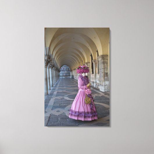 Vrouwelijk Carnavalskostuum, Venetië Canvas Afdruk (Voorkant)