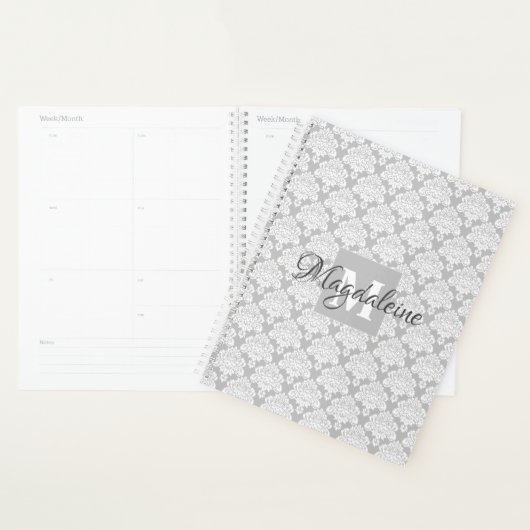 Vrouwelijk Grijs & Wit Damask Naam Monogram Planner (Display)
