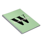 Vrouwelijk monogram en naam pastelgroen  notitieboek (Rechterzijde)