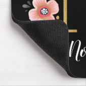 Vrouwelijk Monogram Initiaal Roze Zwarte Letter N Muismat (Hoek)