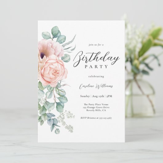 Vrouwelijk Roze en Beige Bloemen Verjaardagsfeest Kaart (Staand voorkant)