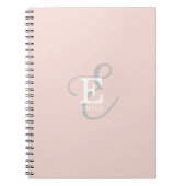 Vrouwelijk Stijlvol Monogram Typografie Blush Roze Notitieboek (Voorkant)