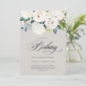 Vrouwelijk wit bloemen verjaardagsfeestje kaart (Staand voorkant)