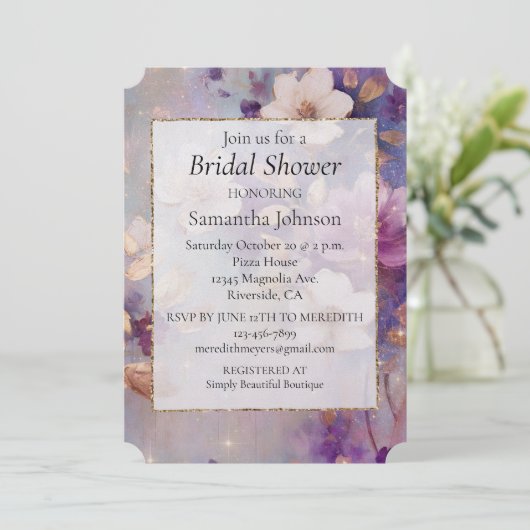 Vrouwelijk Wit Glam Goud Paarse Bloemen Kaart (Staand voorkant)