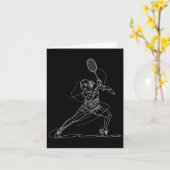 Vrouwelijke badmintonspeler tekent shuttle game vo kaart (Gele Bloem)