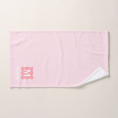 Vrouwelijke Blush Roze Minimalist Chique Monogram  Bad Handdoek (Handdoek)