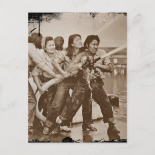 Vrouwelijke brandweermannen Pearl Harbour 7 decemb Briefkaart