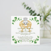 Vrouwelijke Claddagh-ring en Shamrocks Uitnodiging (Staand voorkant)
