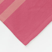 Vrouwelijke donkerroze monogram naam fleece deken (Hoek)