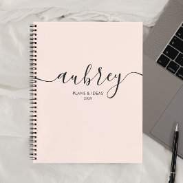 Vrouwelijke monogram kalligrafie elegante roze notitieboek