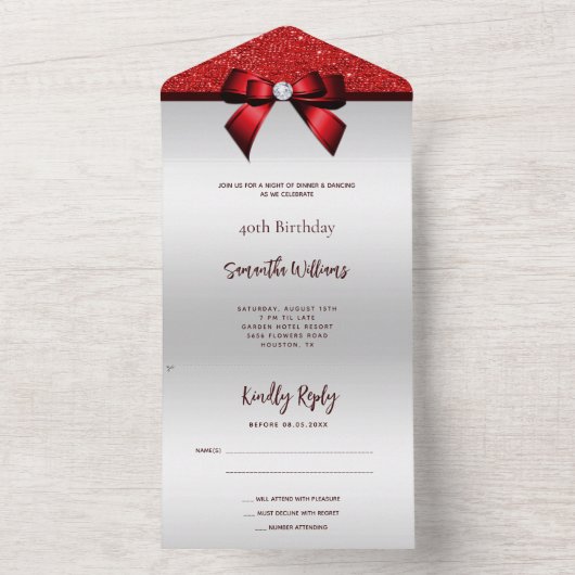 Vrouwelijke Rode Gem Bow & Glitter Verjaardag All In One Uitnodiging (Binnen)