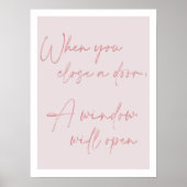 Vrouwelijke roze citaat typografie positieve muur poster (Voorkant)