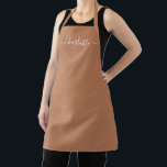Vrouwelijke terracotta aangepaste script naam mono schort<br><div class="desc">Persoonlijke terracotta aangepaste moderne script naam tekst monogram effen kleur vrouwelijk stijlvol elegant chic terracotta en witte tekst keuken Schort. Aanpassen,  personaliseren met naam,  citaat,  frase of tekst.
Geweldig voor koks,  chefs,  pottenbakken,  keramiek,  ambachten,  werk,  keuken,  bakken,  bbq,  grill,  enz</div>