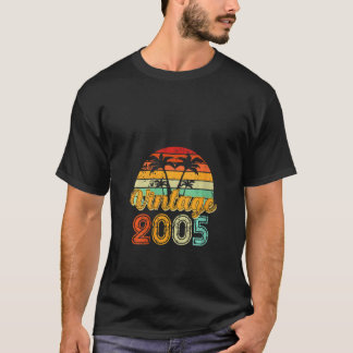Vrouwen 17 Jaar Oud Vintage 2005 Retro 17e Geboort T-shirt