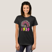 Vrouwen 63 jaar Geweldige Leopard Rainbow 6 T-shirt (Voorkant volledig)
