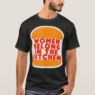 Vrouwen behoren tot de schotel van de keuken t-shirt