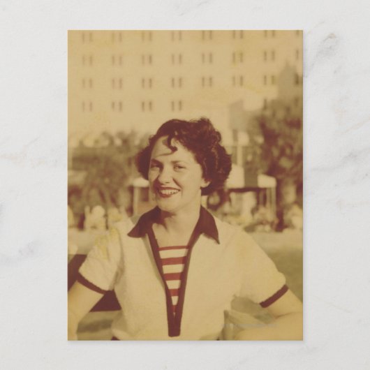 Vrouwen buiten briefkaart (Voorkant)