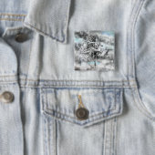Vrouwen dansen in de wolken - Button (In situ)