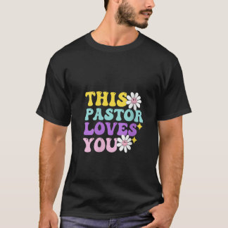 Vrouwen Deze dominee houdt van je Pride Christelij T-shirt