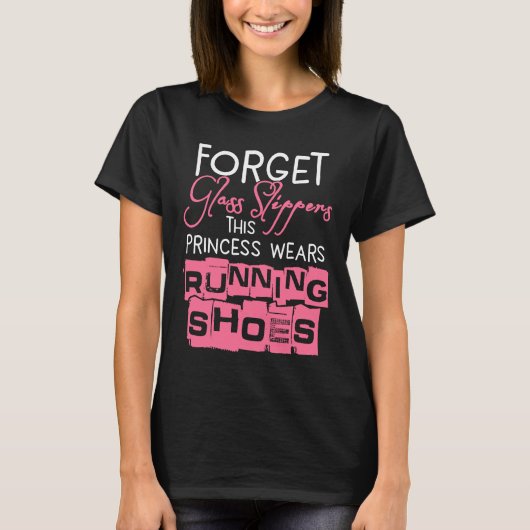 Vrouwen Deze prinses draagt hardloopschoenen Runne T-shirt (Voorkant)